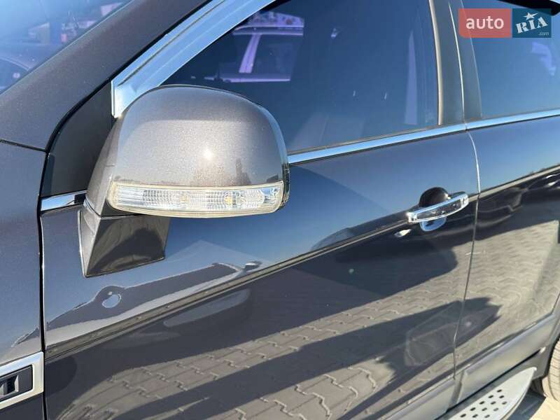 Внедорожник / Кроссовер Chevrolet Captiva 2014 в Киеве