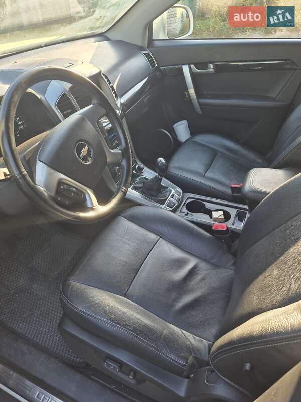 Позашляховик / Кросовер Chevrolet Captiva 2012 в Звягелі