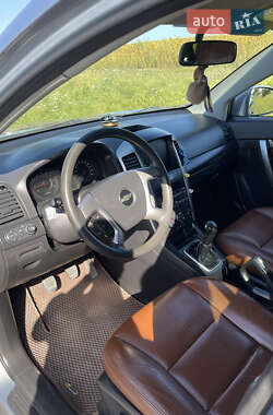 Внедорожник / Кроссовер Chevrolet Captiva 2009 в 