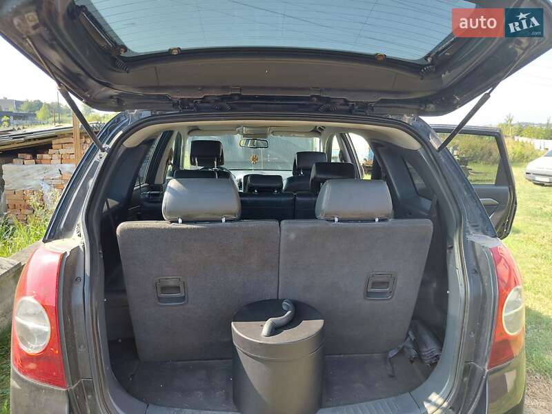 Внедорожник / Кроссовер Chevrolet Captiva 2009 в Ужгороде