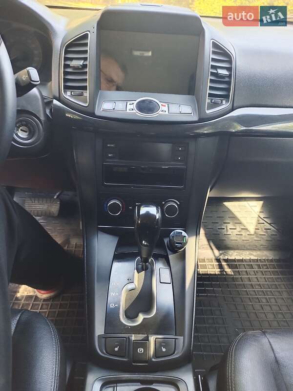 Позашляховик / Кросовер Chevrolet Captiva 2012 в Кам'янському