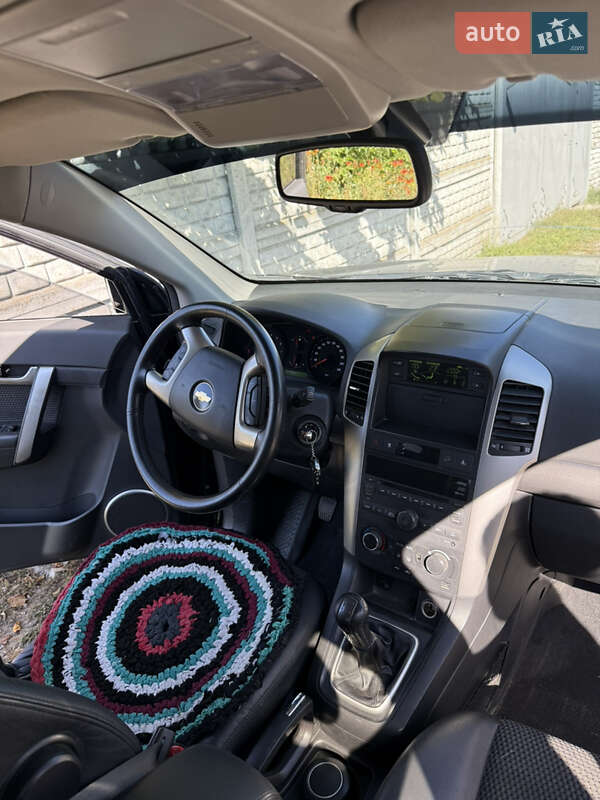 Внедорожник / Кроссовер Chevrolet Captiva 2010 в Верхней Сыроватке