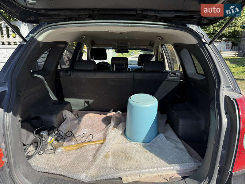 Внедорожник / Кроссовер Chevrolet Captiva 2010 в Верхней Сыроватке