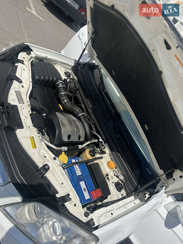 Внедорожник / Кроссовер Chevrolet Captiva 2010 в Харькове