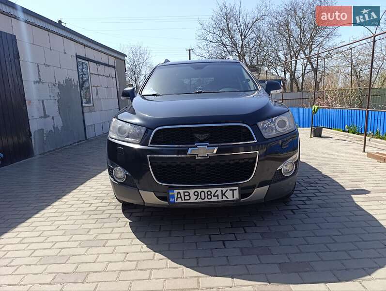 Позашляховик / Кросовер Chevrolet Captiva 2011 в 