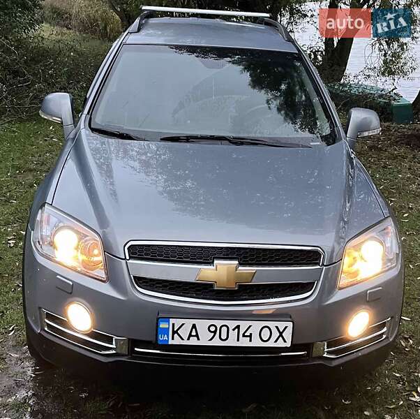 Внедорожник / Кроссовер Chevrolet Captiva 2010 в Петропавловской Борщаговке фото 8 Внедорожник / Кроссовер Chevrolet Captiva 2010 в Петропавловской Борщаговке
