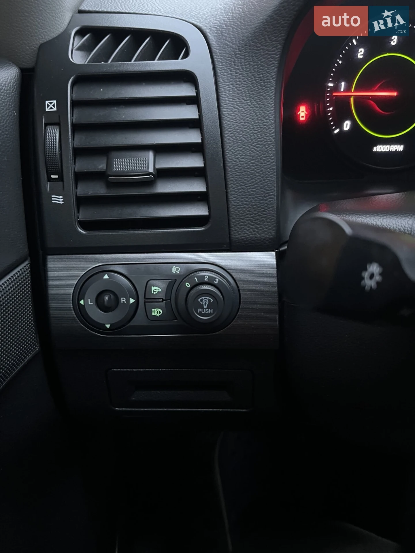 2010 Chevrolet Captiva - мініатюра 24