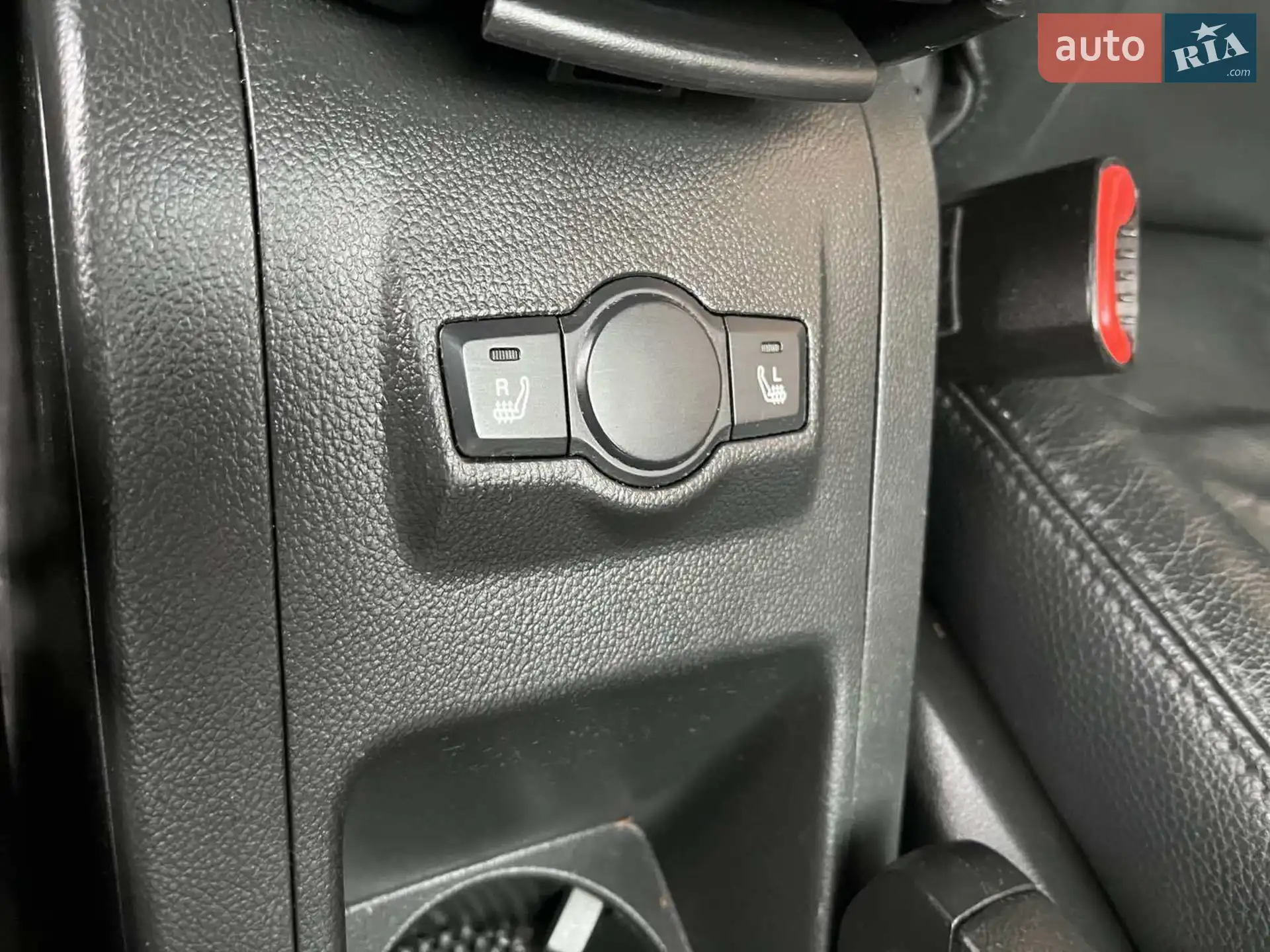 2010 Chevrolet Captiva - мініатюра 34