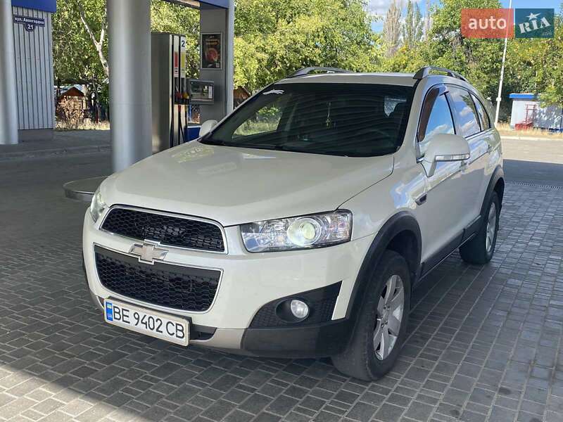 Позашляховик / Кросовер Chevrolet Captiva 2012 в Миколаєві