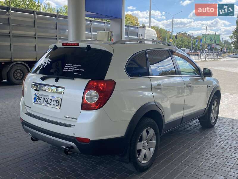 Позашляховик / Кросовер Chevrolet Captiva 2012 в Миколаєві