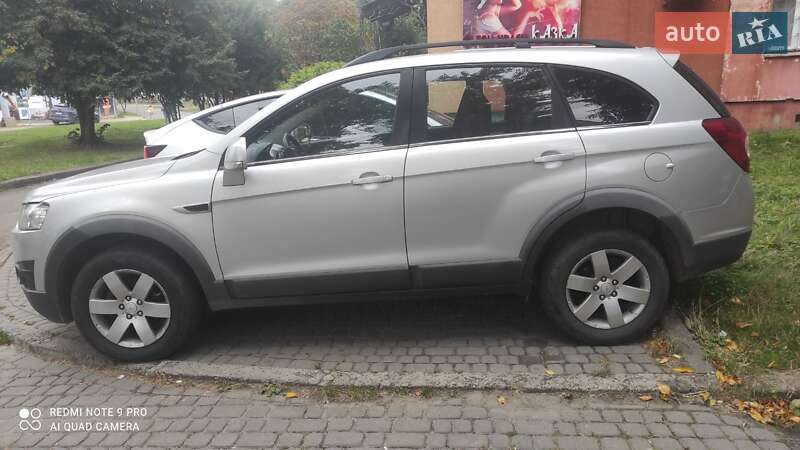 Внедорожник / Кроссовер Chevrolet Captiva 2011 в Новом Роздоле