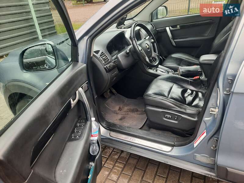 Позашляховик / Кросовер Chevrolet Captiva 2011 в Ковелі