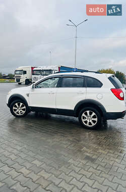 Внедорожник / Кроссовер Chevrolet Captiva 2010 в 