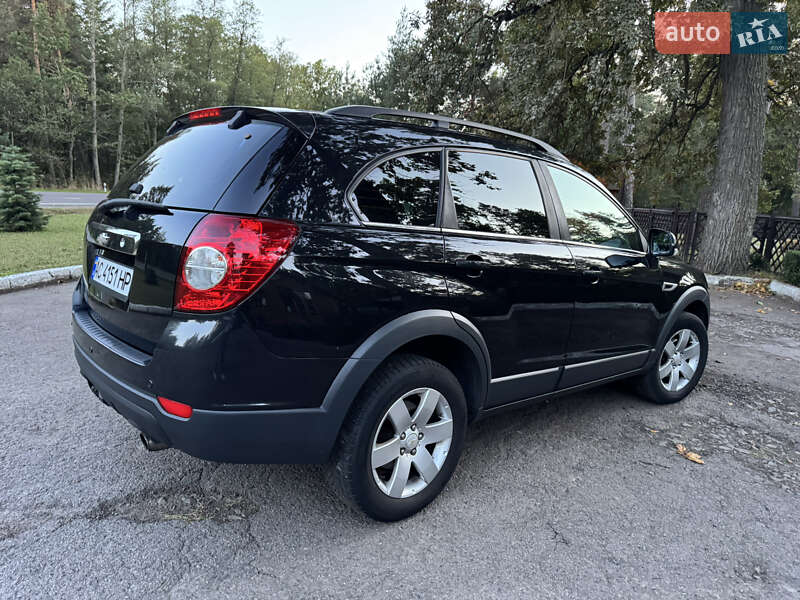 Внедорожник / Кроссовер Chevrolet Captiva 2011 в Киверцах фото 2 Внедорожник / Кроссовер Chevrolet Captiva 2011 в Киверцах