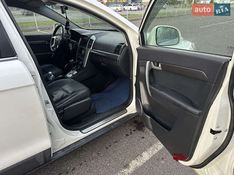 Позашляховик / Кросовер Chevrolet Captiva 2010 в Ковелі фото 10 Позашляховик / Кросовер Chevrolet Captiva 2010 в Ковелі