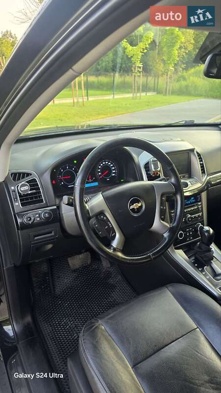 Позашляховик / Кросовер Chevrolet Captiva 2012 в Тернополі