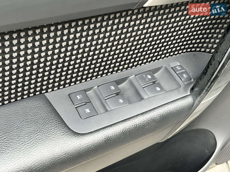 Внедорожник / Кроссовер Chevrolet Captiva 2008 в Стрые фото 69 Внедорожник / Кроссовер Chevrolet Captiva 2008 в Стрые