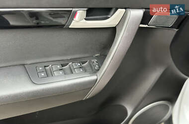 Внедорожник / Кроссовер Chevrolet Captiva 2012 в 