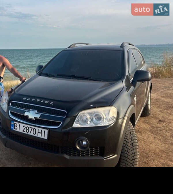 Позашляховик / Кросовер Chevrolet Captiva 2009 в Полтаві фото 3 Позашляховик / Кросовер Chevrolet Captiva 2009 в Полтаві