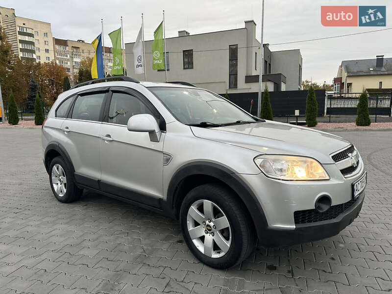 Внедорожник / Кроссовер Chevrolet Captiva 2006 в  фото Внедорожник / Кроссовер Chevrolet Captiva 2006 в