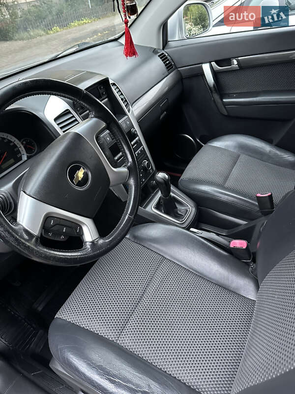 Внедорожник / Кроссовер Chevrolet Captiva 2006 в Луцке