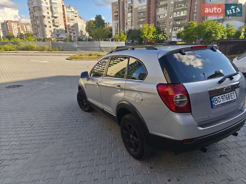 Внедорожник / Кроссовер Chevrolet Captiva 2006 в Тернополе фото 4 Внедорожник / Кроссовер Chevrolet Captiva 2006 в Тернополе