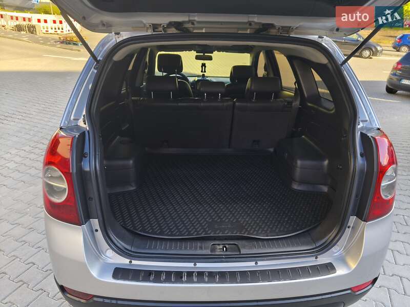 Внедорожник / Кроссовер Chevrolet Captiva 2006 в Тернополе фото 8 Внедорожник / Кроссовер Chevrolet Captiva 2006 в Тернополе