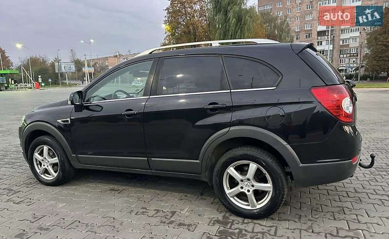 Внедорожник / Кроссовер Chevrolet Captiva 2011 в Луцке фото 10 Внедорожник / Кроссовер Chevrolet Captiva 2011 в Луцке
