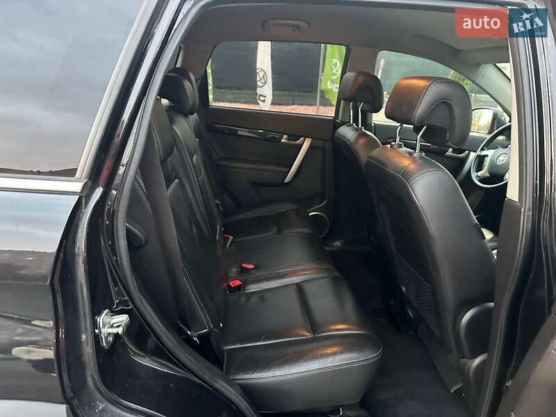 Внедорожник / Кроссовер Chevrolet Captiva 2011 в Луцке фото 16 Внедорожник / Кроссовер Chevrolet Captiva 2011 в Луцке