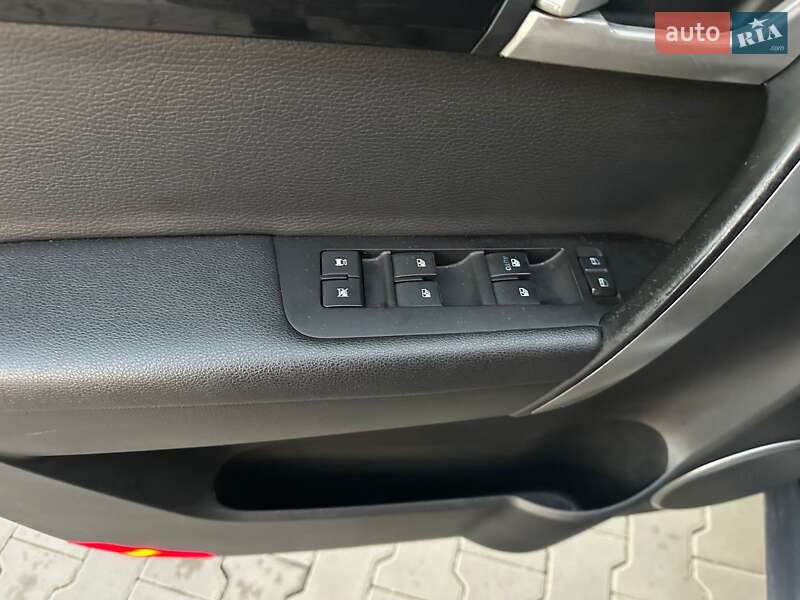 Внедорожник / Кроссовер Chevrolet Captiva 2011 в Луцке фото 34 Внедорожник / Кроссовер Chevrolet Captiva 2011 в Луцке