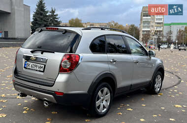 Внедорожник / Кроссовер Chevrolet Captiva 2009 в 