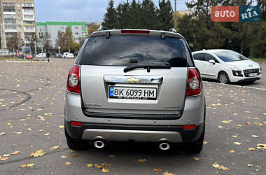 Внедорожник / Кроссовер Chevrolet Captiva 2009 в 
