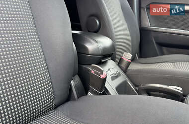 Внедорожник / Кроссовер Chevrolet Captiva 2009 в 