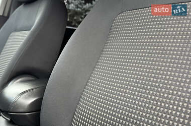 Внедорожник / Кроссовер Chevrolet Captiva 2009 в 