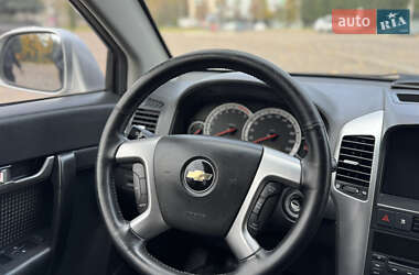 Внедорожник / Кроссовер Chevrolet Captiva 2009 в 