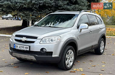 Внедорожник / Кроссовер Chevrolet Captiva 2009 в Ровно Внедорожник / Кроссовер Chevrolet Captiva 2009 в Ровно