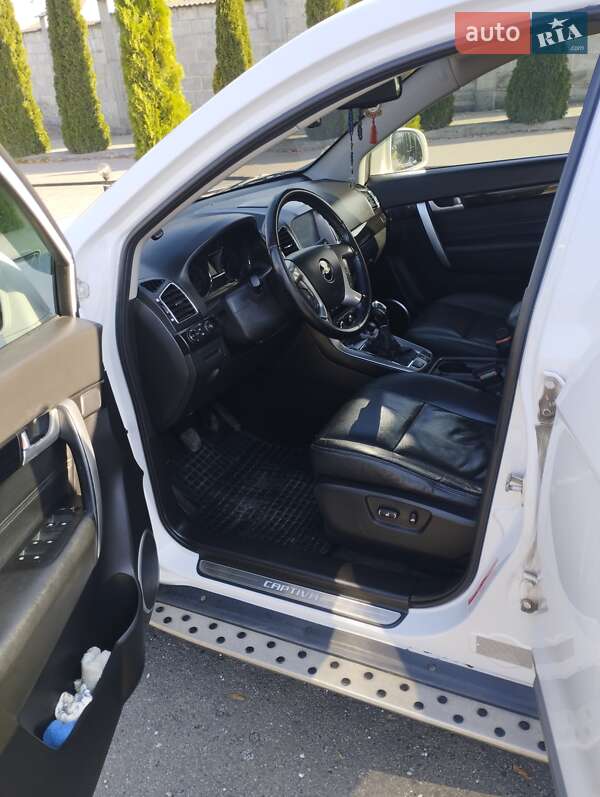 Внедорожник / Кроссовер Chevrolet Captiva 2013 в Тернополе фото 7 Внедорожник / Кроссовер Chevrolet Captiva 2013 в Тернополе