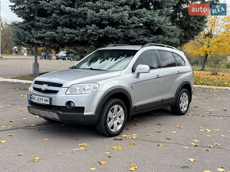 Позашляховик / Кросовер Chevrolet Captiva 2009 в Рівному фото 2 Позашляховик / Кросовер Chevrolet Captiva 2009 в Рівному