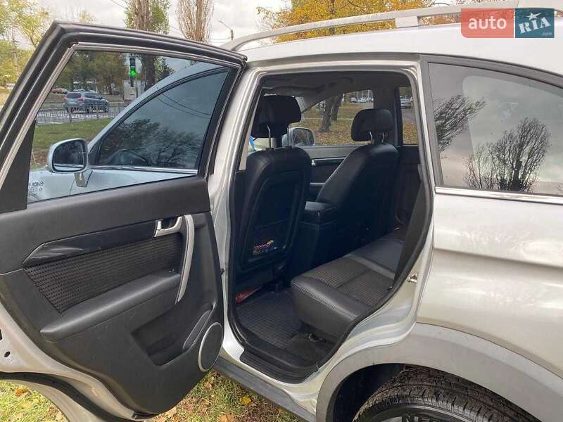 Внедорожник / Кроссовер Chevrolet Captiva 2011 в Харькове фото 8 Внедорожник / Кроссовер Chevrolet Captiva 2011 в Харькове