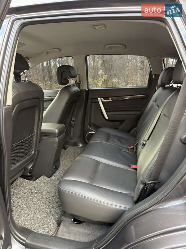 Внедорожник / Кроссовер Chevrolet Captiva 2015 в Киеве