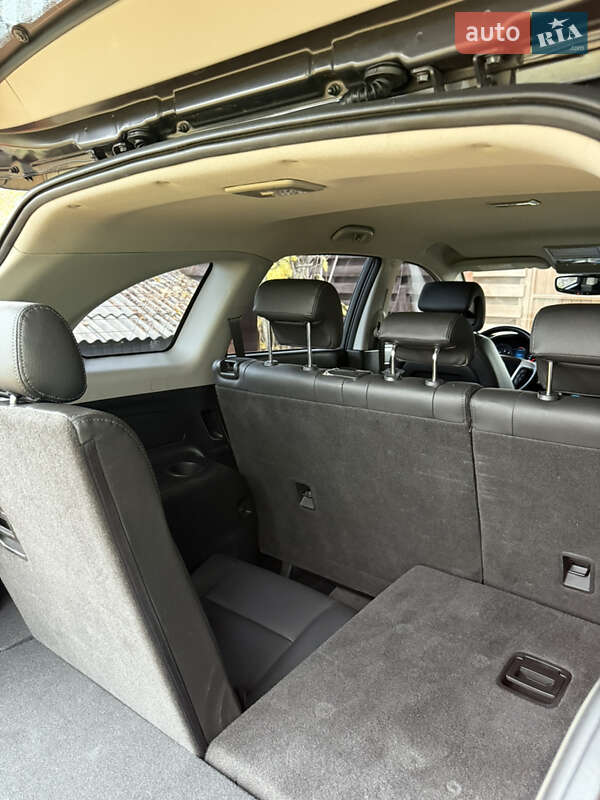 Внедорожник / Кроссовер Chevrolet Captiva 2015 в Киеве