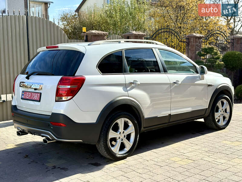 Внедорожник / Кроссовер Chevrolet Captiva 2014 в Тернополе