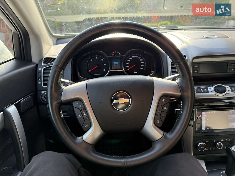 Внедорожник / Кроссовер Chevrolet Captiva 2014 в Тернополе