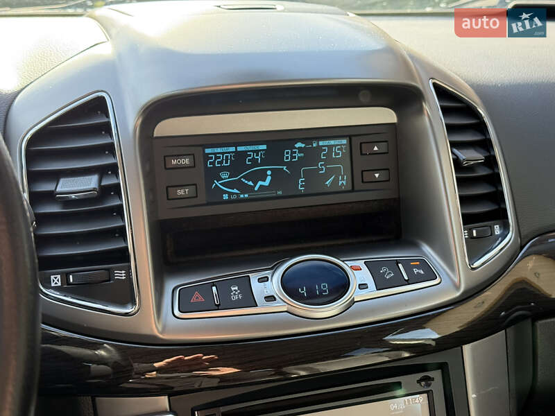 Внедорожник / Кроссовер Chevrolet Captiva 2014 в Тернополе