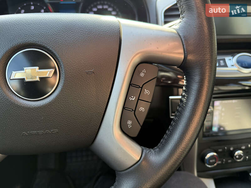 Внедорожник / Кроссовер Chevrolet Captiva 2014 в Тернополе