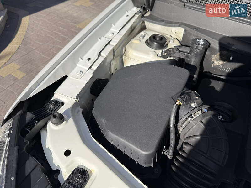 Внедорожник / Кроссовер Chevrolet Captiva 2014 в Тернополе