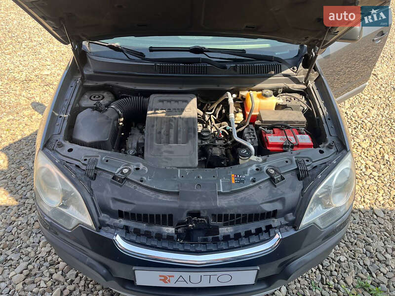 Внедорожник / Кроссовер Chevrolet Captiva 2013 в Львове