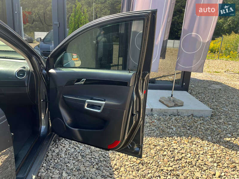 Внедорожник / Кроссовер Chevrolet Captiva 2013 в Львове