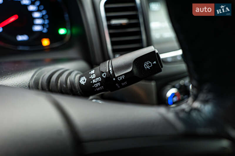 Позашляховик / Кросовер Chevrolet Captiva 2016 в Києві фото 14 Позашляховик / Кросовер Chevrolet Captiva 2016 в Києві