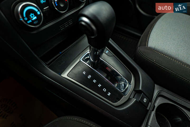 Внедорожник / Кроссовер Chevrolet Captiva 2013 в Киеве фото 16 Внедорожник / Кроссовер Chevrolet Captiva 2013 в Киеве